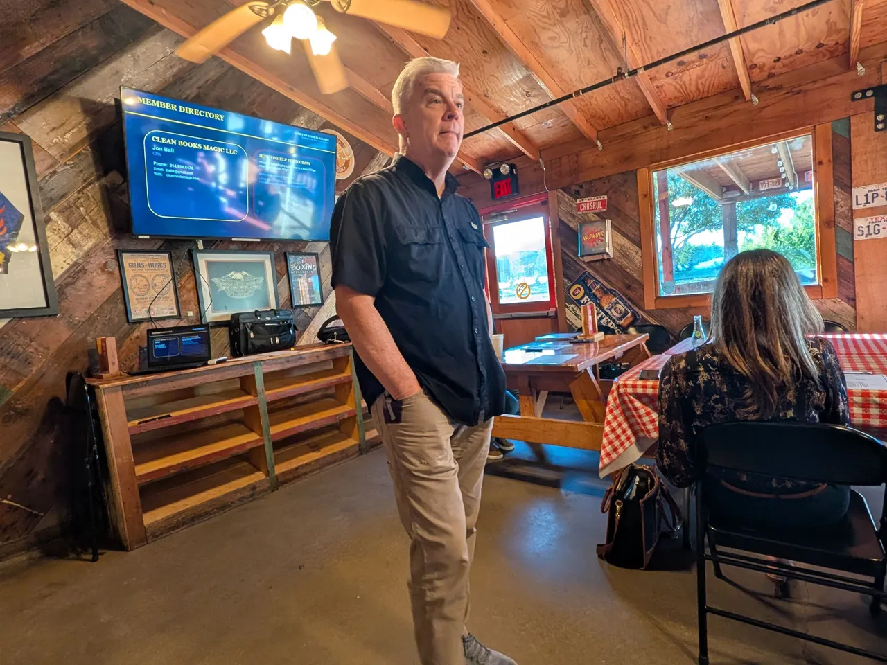 business spotlight at a weekly Lone Star Business Builders meeting
